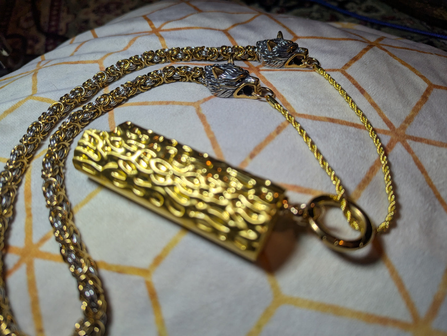 LitChain - gold and silver scheme, wolf head embellishments- with J6 (full size Bic) metal pendant