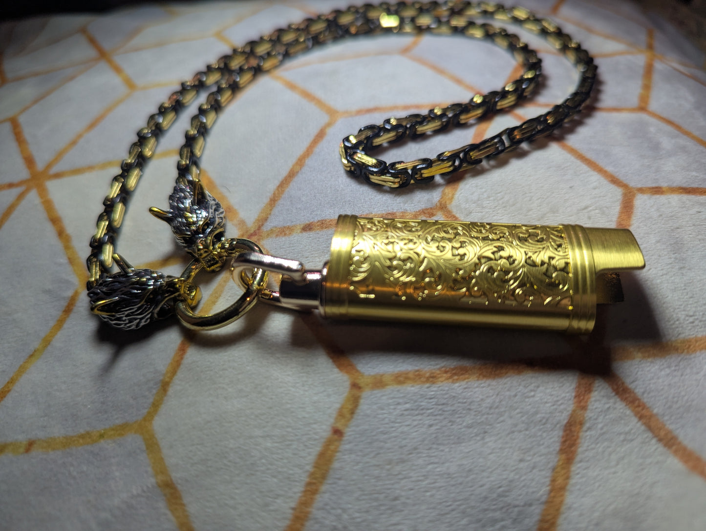Gold and black wolf head embellished LitChain